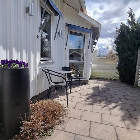 Trivsamt Parhus I Lugnt Omrade Inne I Tranas! Tranås Exterior foto